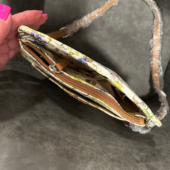 KOLTOV CROSSBODY BAG VEGAN LEATHER SECRET GARDEN/HONEY BUTTERFLIES AND FLOWERS - Picture 7 of 9